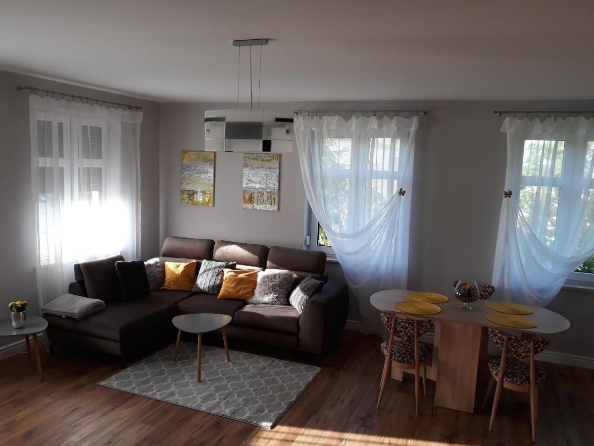Ferienwohnung Apartament Wika Groß Salze Exterior foto